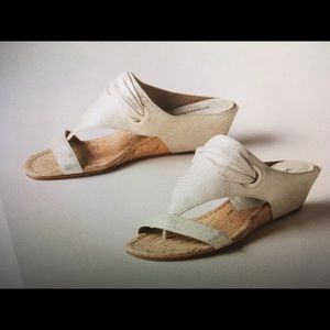 SUNDANCE PALM DESERT SANDALS SIZE 7 M